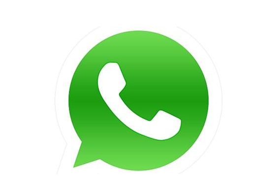 如何在WhatsApp上通过照片找到确切的对话